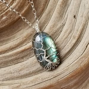 Handmade Tree of Life Labradorite Wire-Wrapped Pendant Necklace